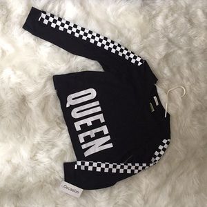 Long sleeve crop top